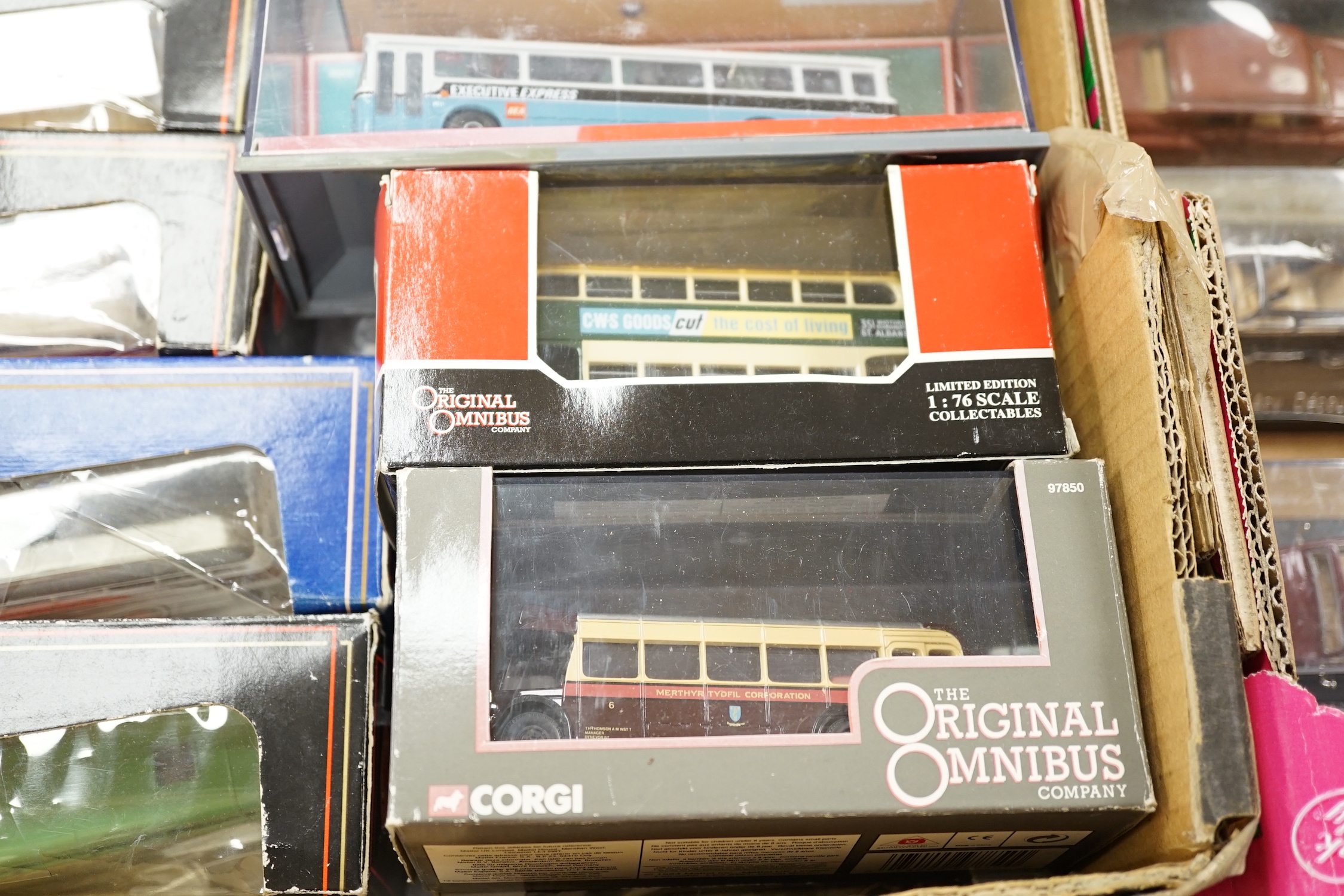 Twenty boxed EFE, Corgi OOC etc. buses and coaches, operators include Merthyr Tydfil, Ribble, Brighton & Hove, Southern Vectis, etc. together with a quantity of other boxed diecast vehicles by Vanguard, Matchbox, Solido,